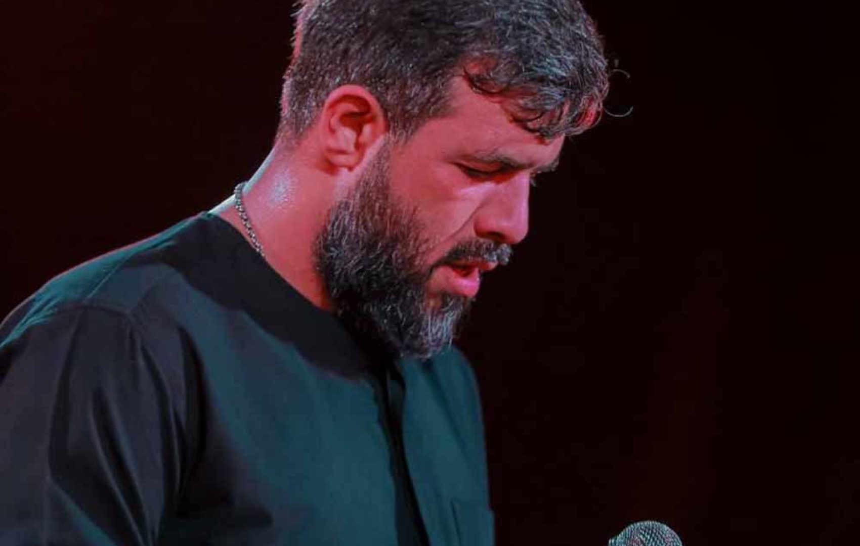 دانلود مداحی ماه پیشونی _ کربلایی حسین ستوده