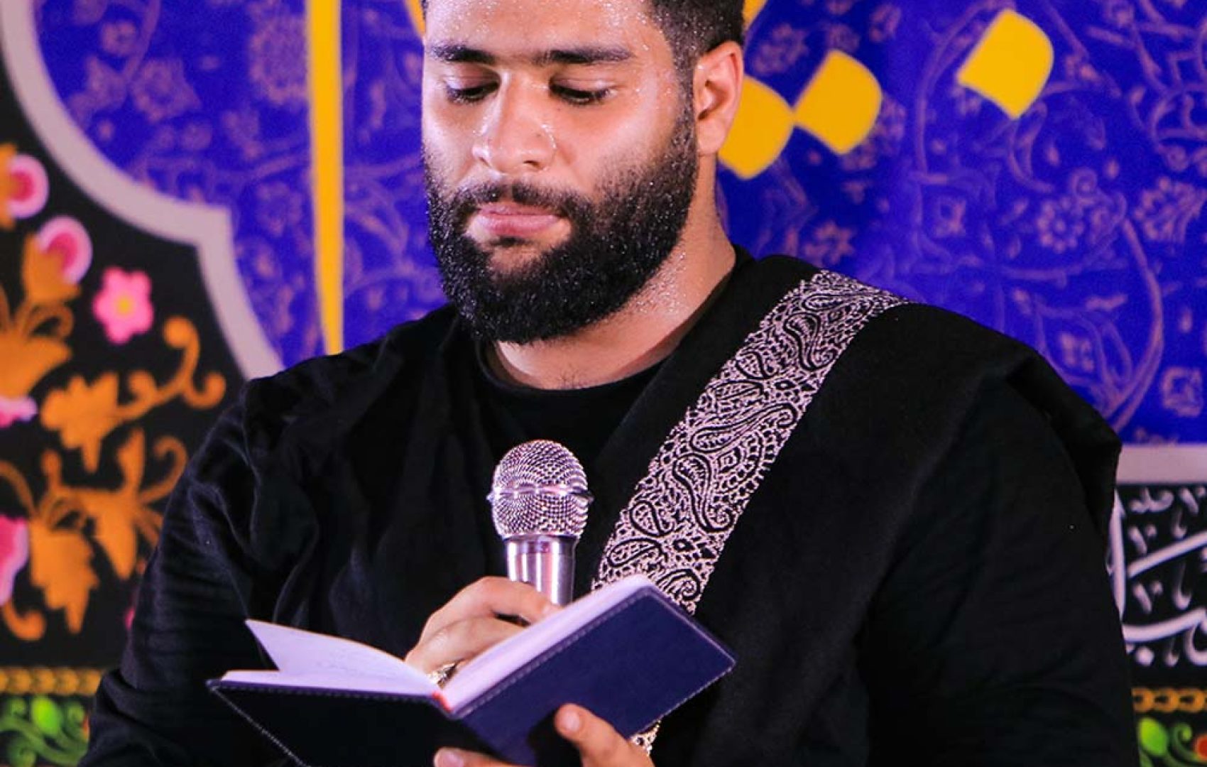 مداحی علی علی ابانا علی علی